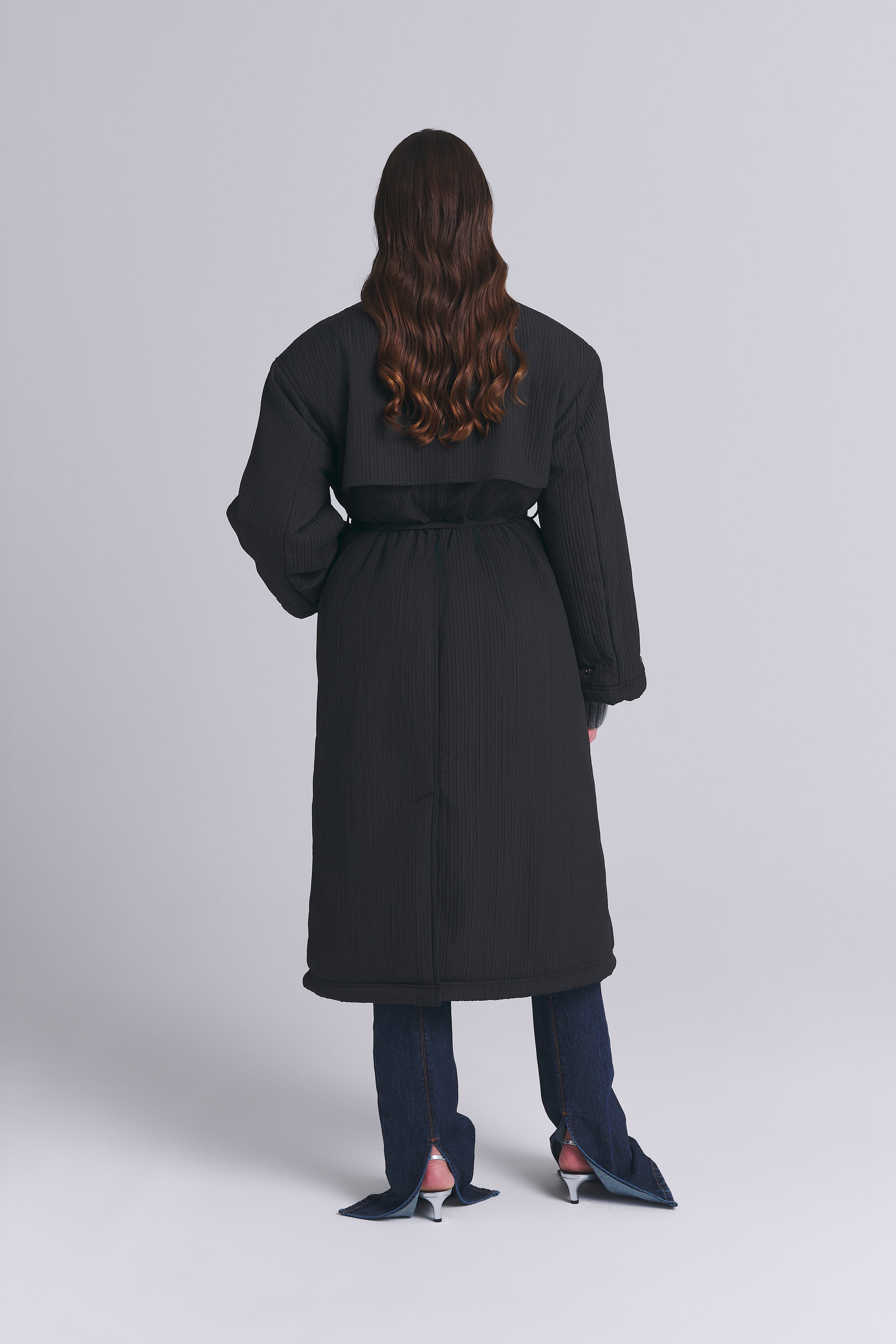 RIBBED LONG PUFFER COAT WITH DETACHABLE SHOULDER PADS