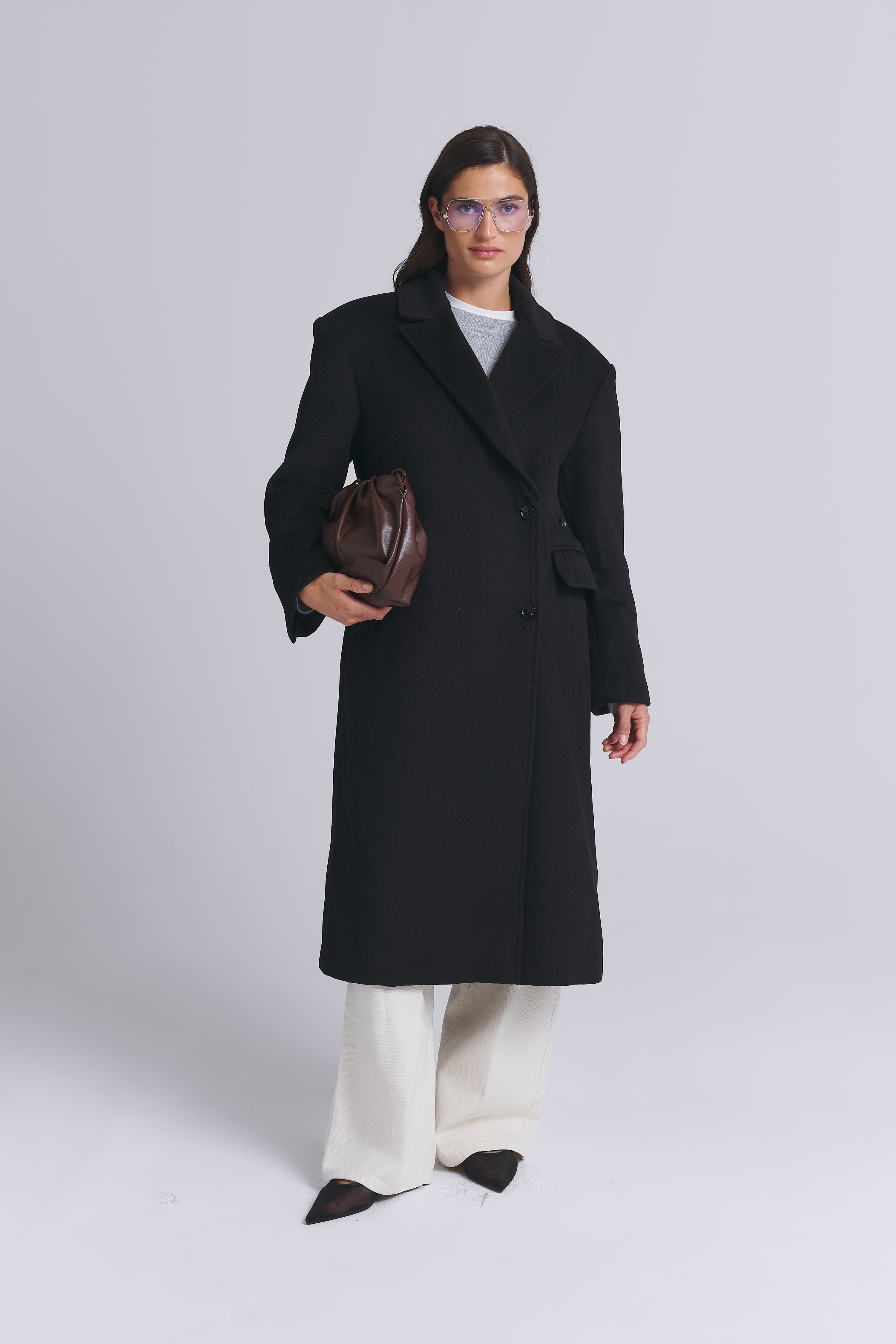 WOOL COAT WITH DETACHABLE COLLAR