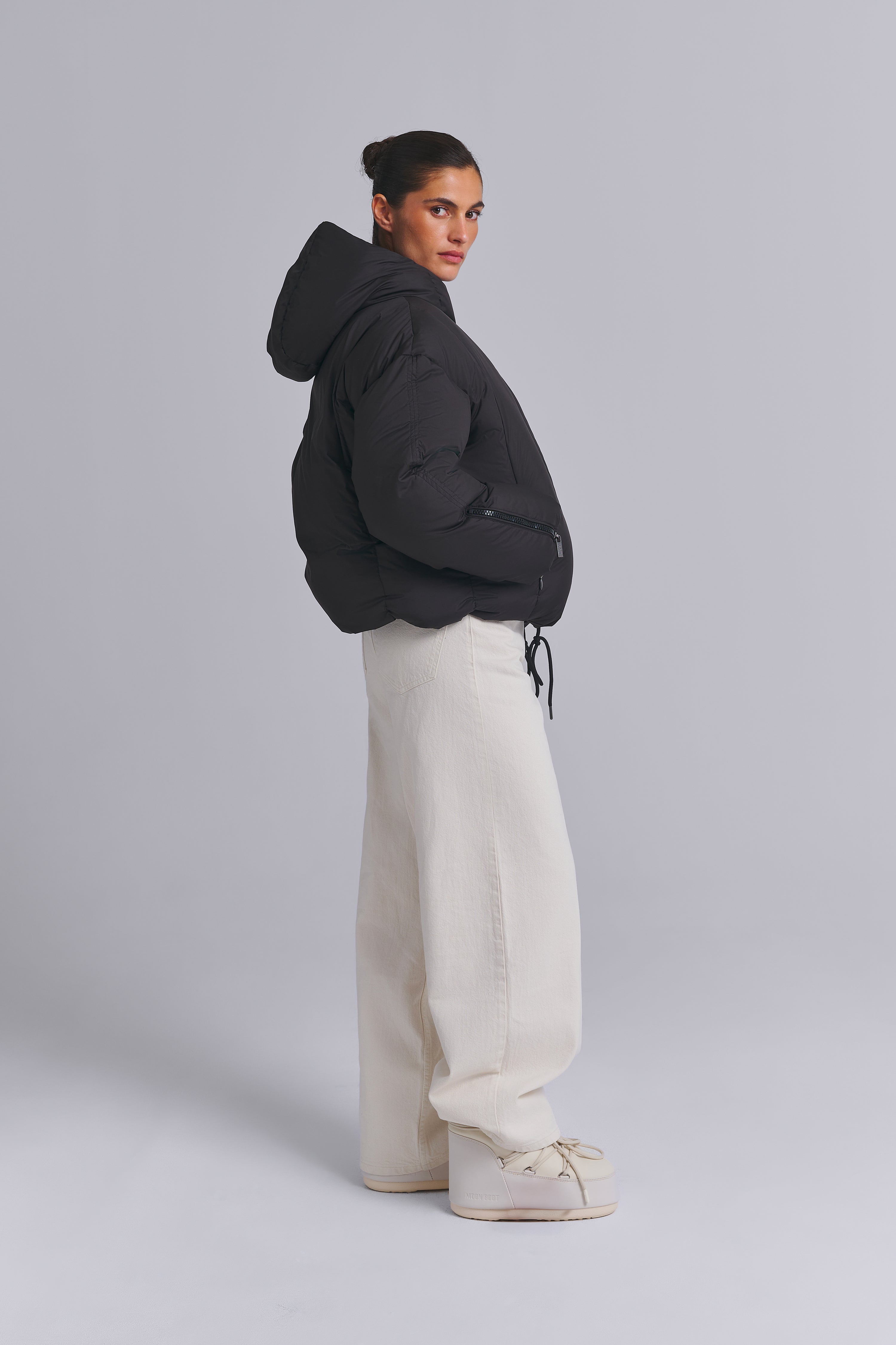 OVERSIZED PUFFER JACKET  01