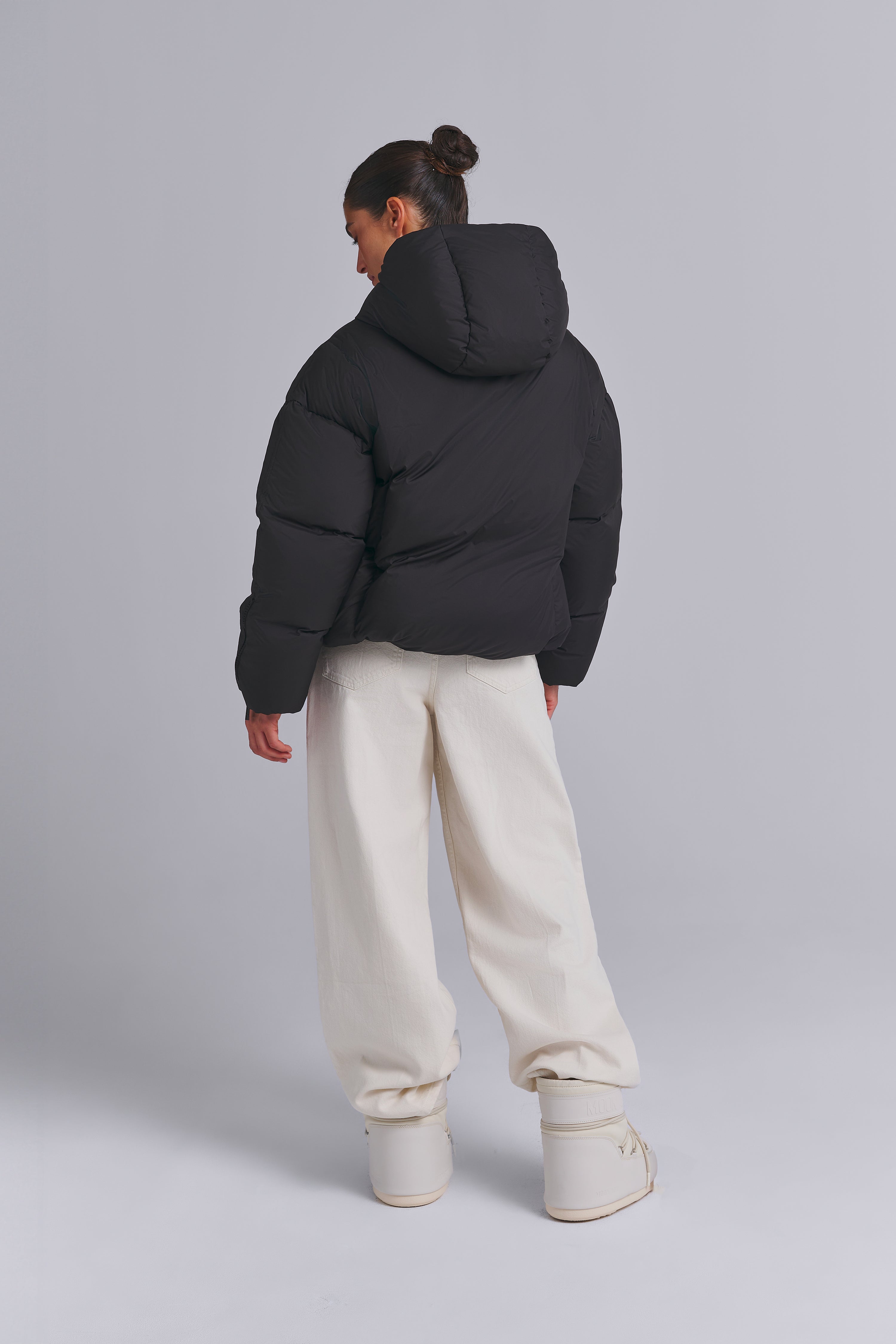 OVERSIZED PUFFER JACKET  01
