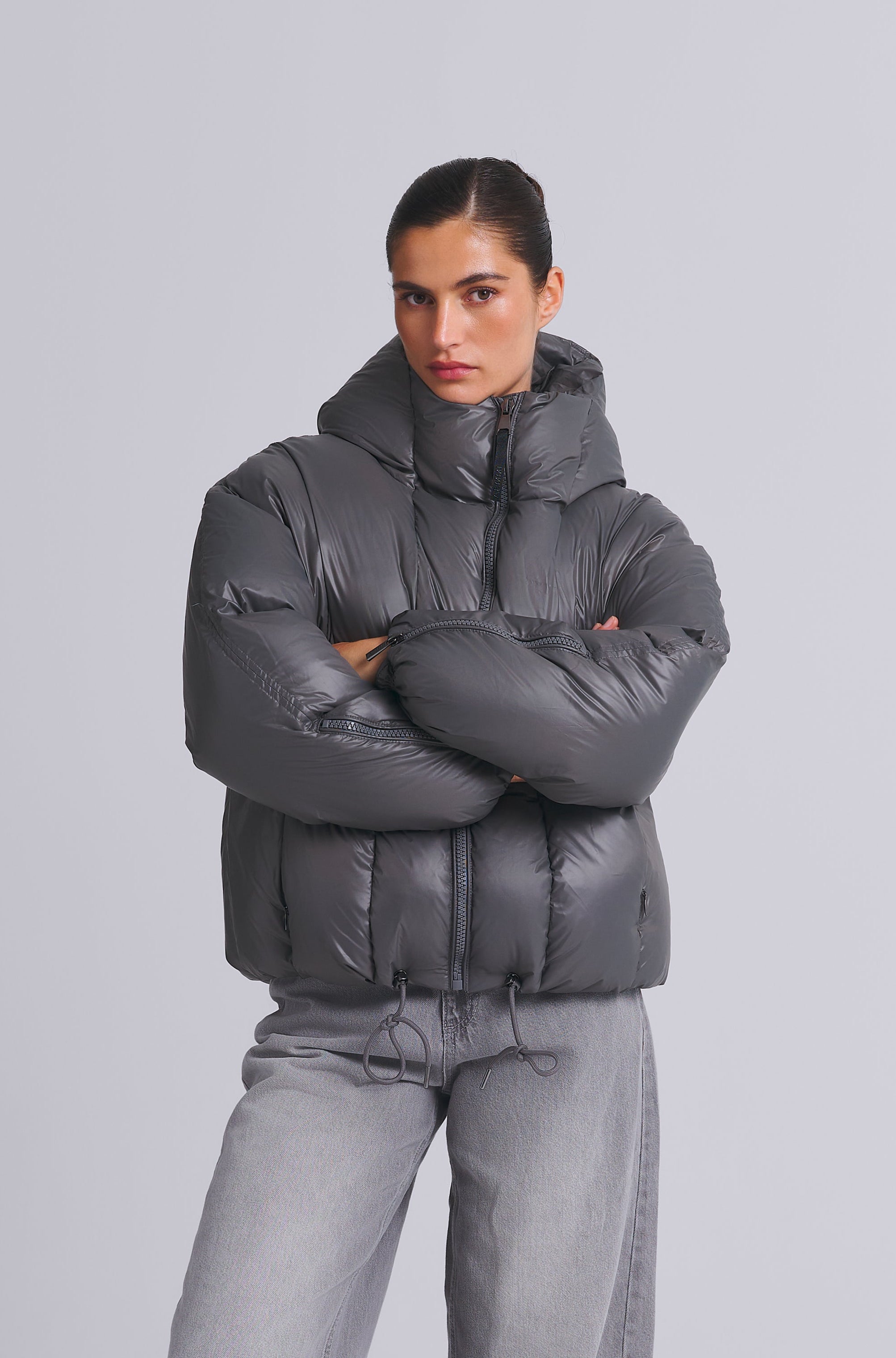 OVERSIZED PUFFER JACKET  02
