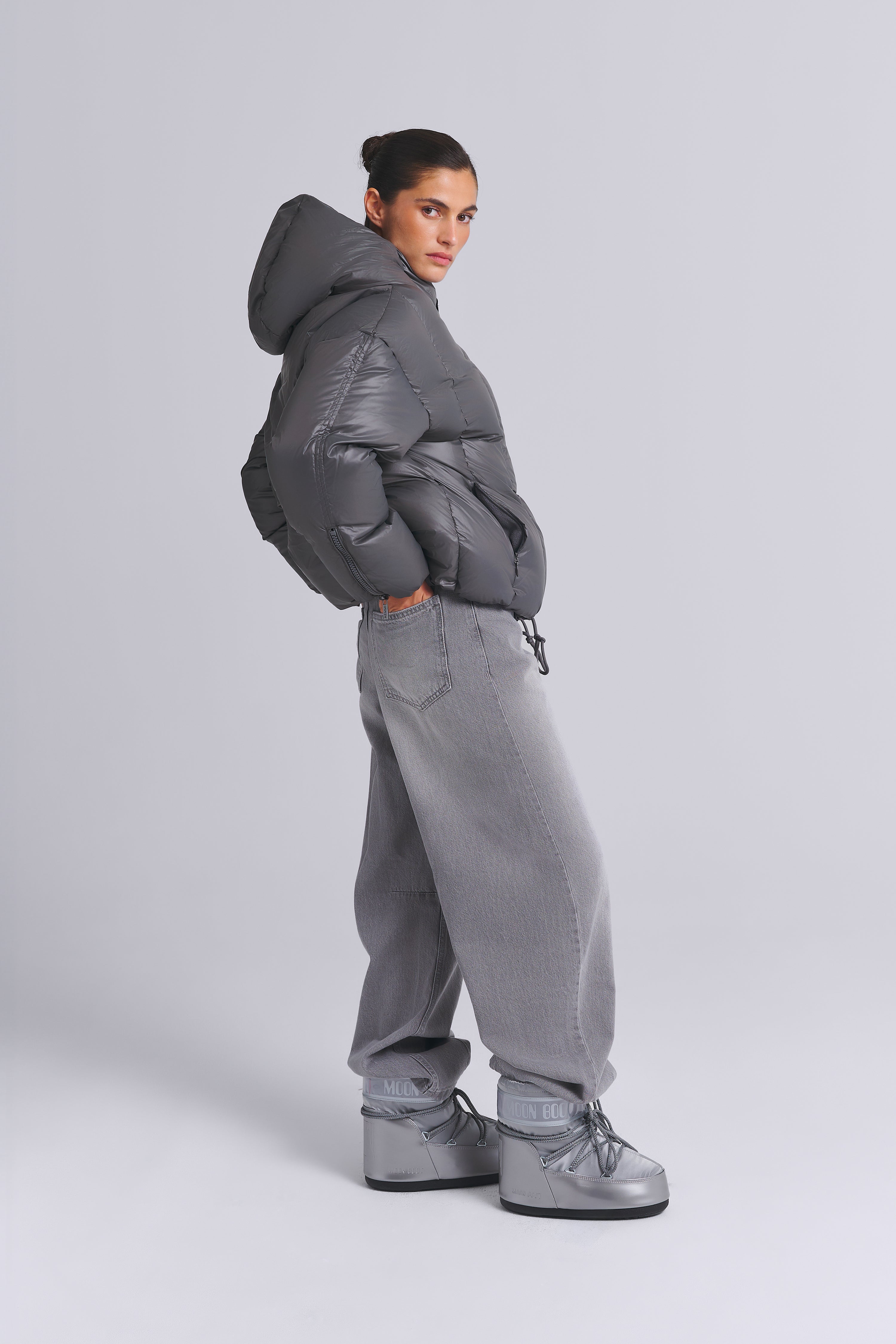 OVERSIZED PUFFER JACKET  02