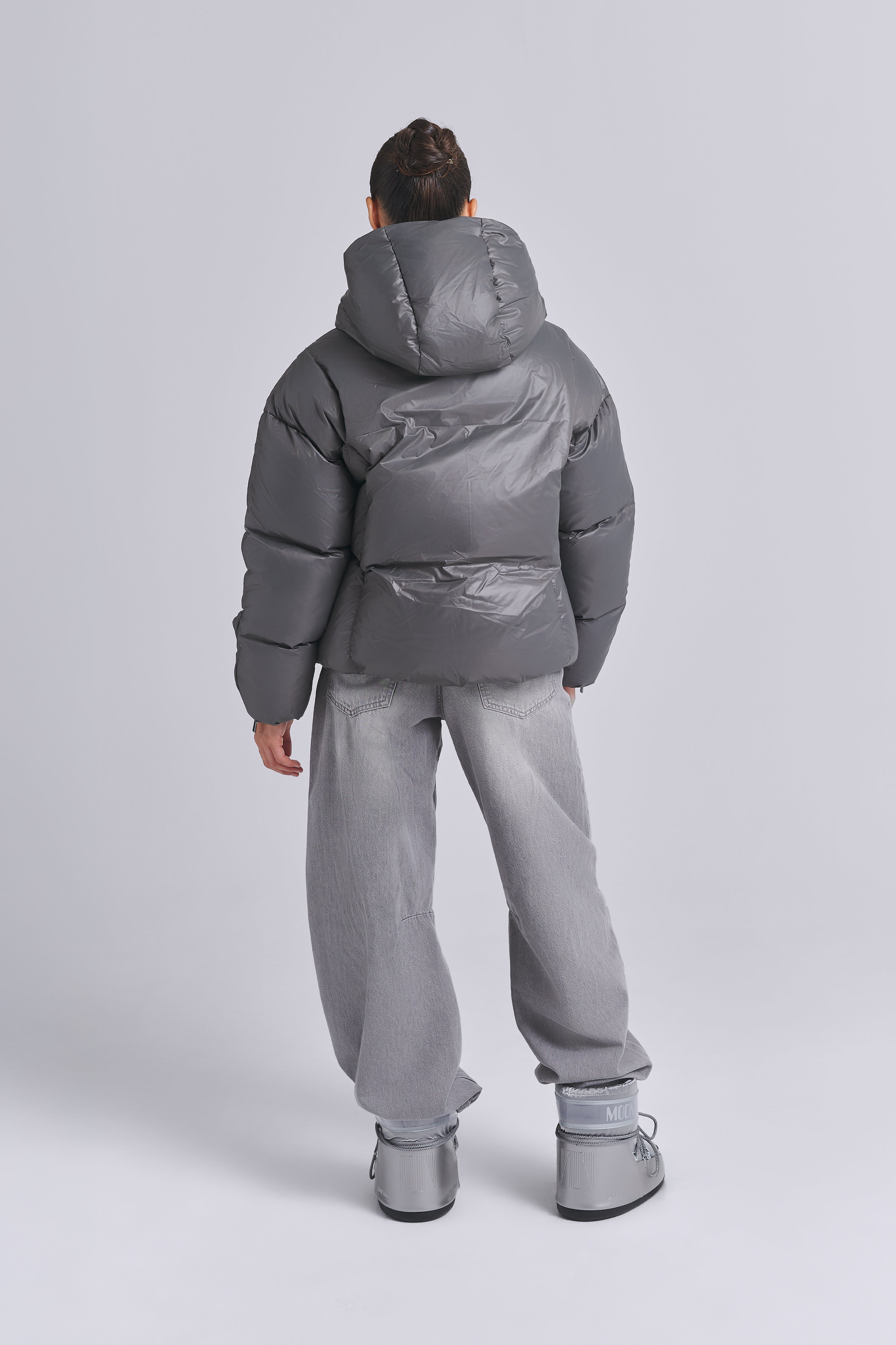 OVERSIZED PUFFER JACKET  02