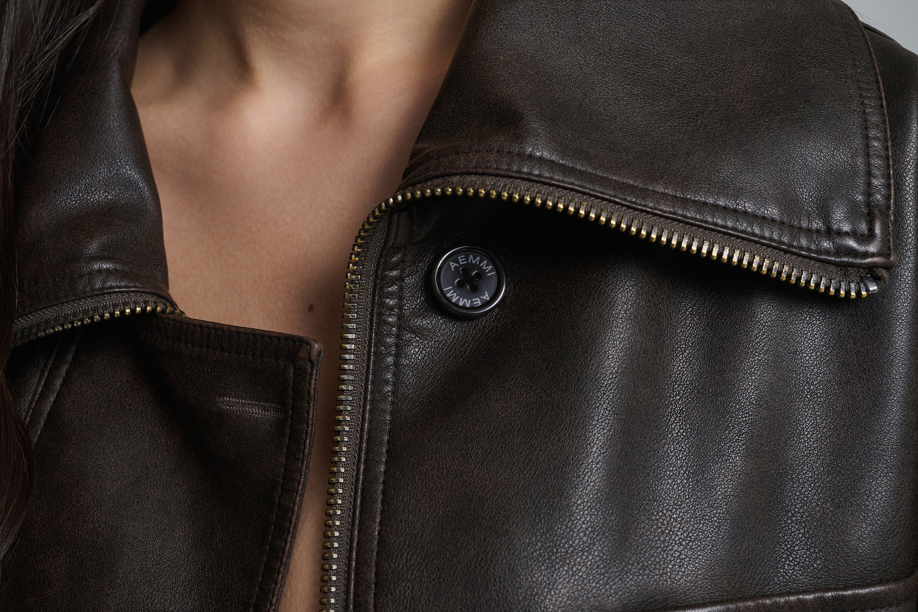 OVERSIZED FAUX LEATHER JACKET