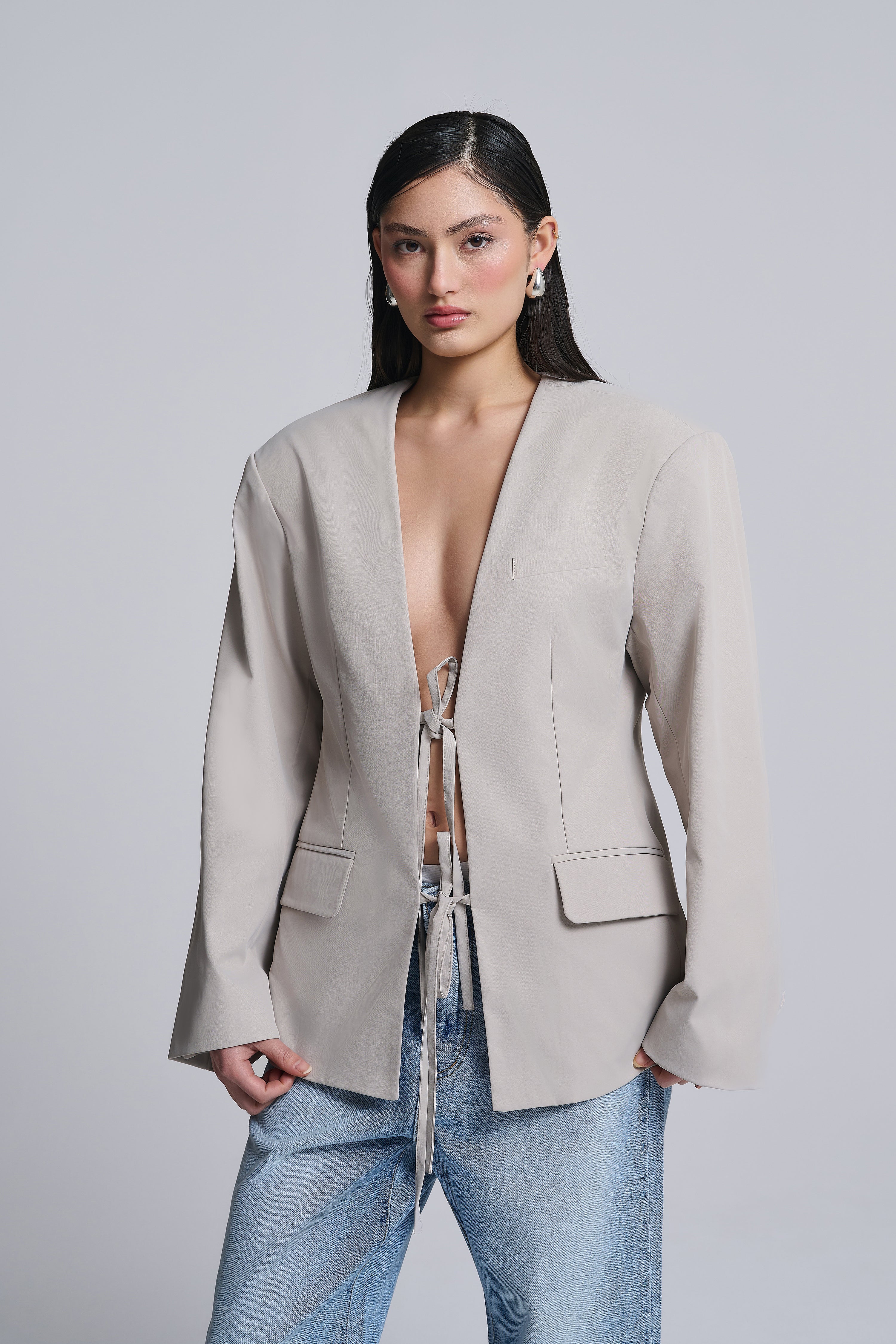BLAZER WITH TIE FASTENING
