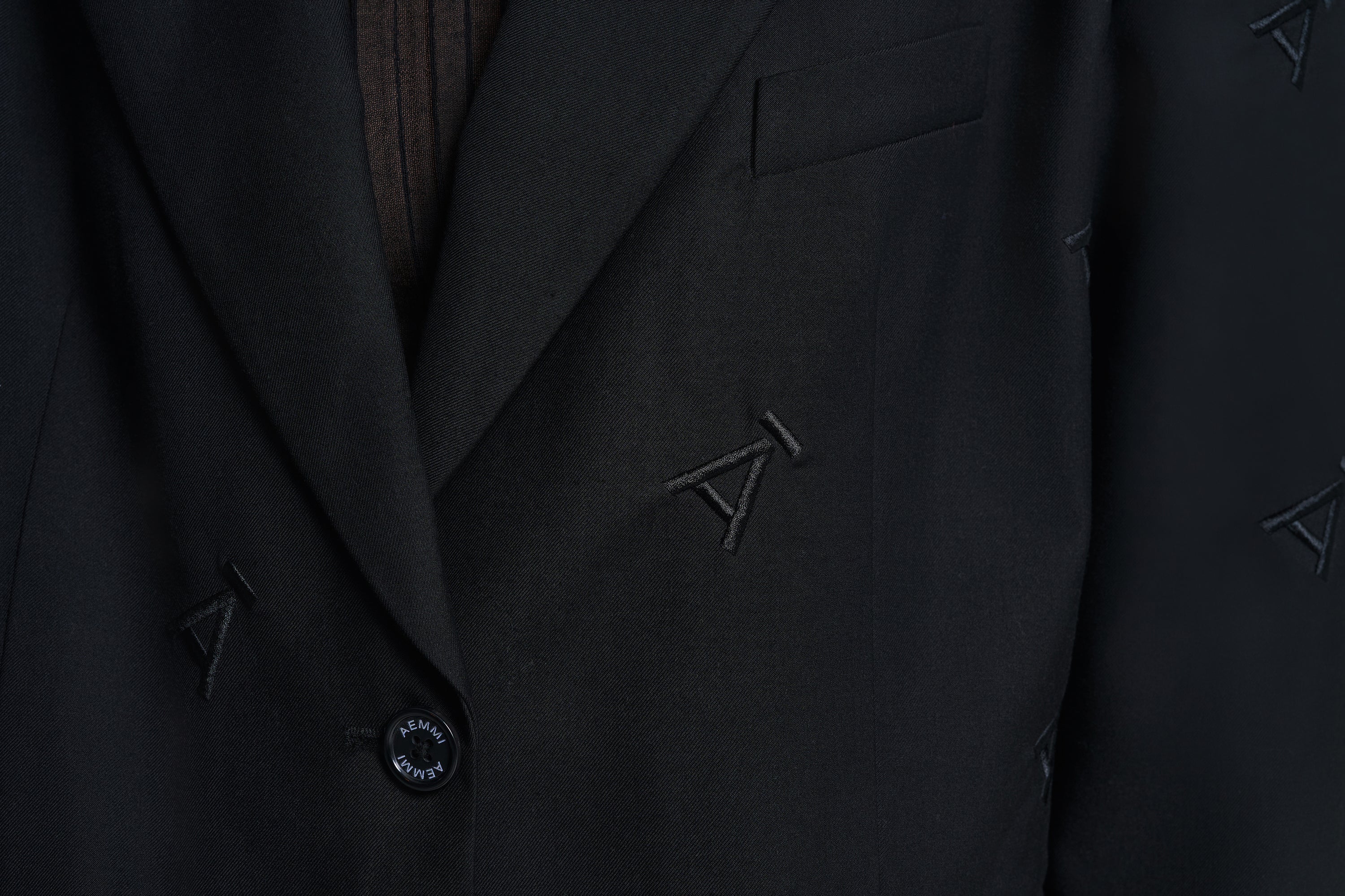 OVERSIZED BLAZER ALL OVER LOGO