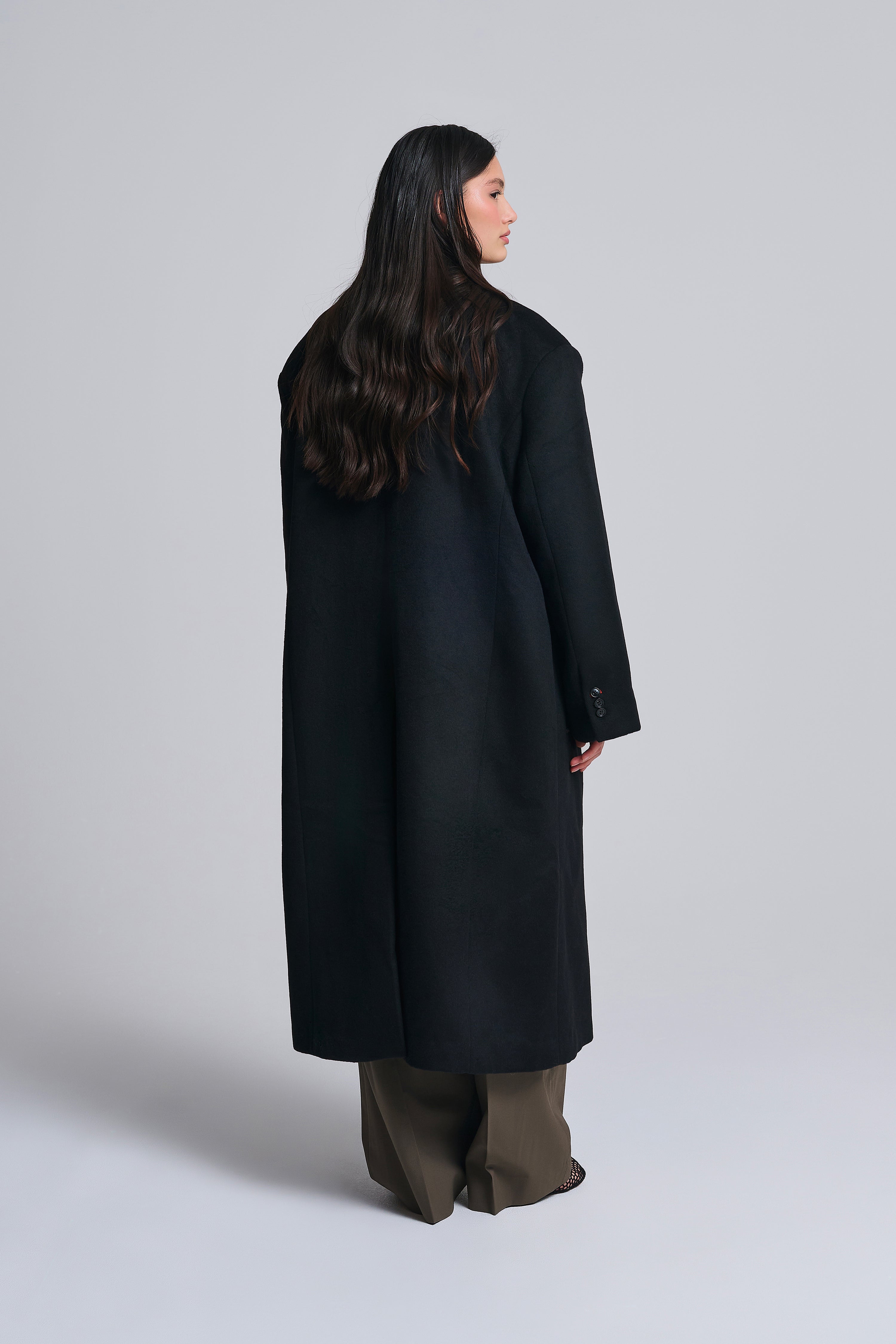 WOOL COAT WITH DETACHABLE COLLAR