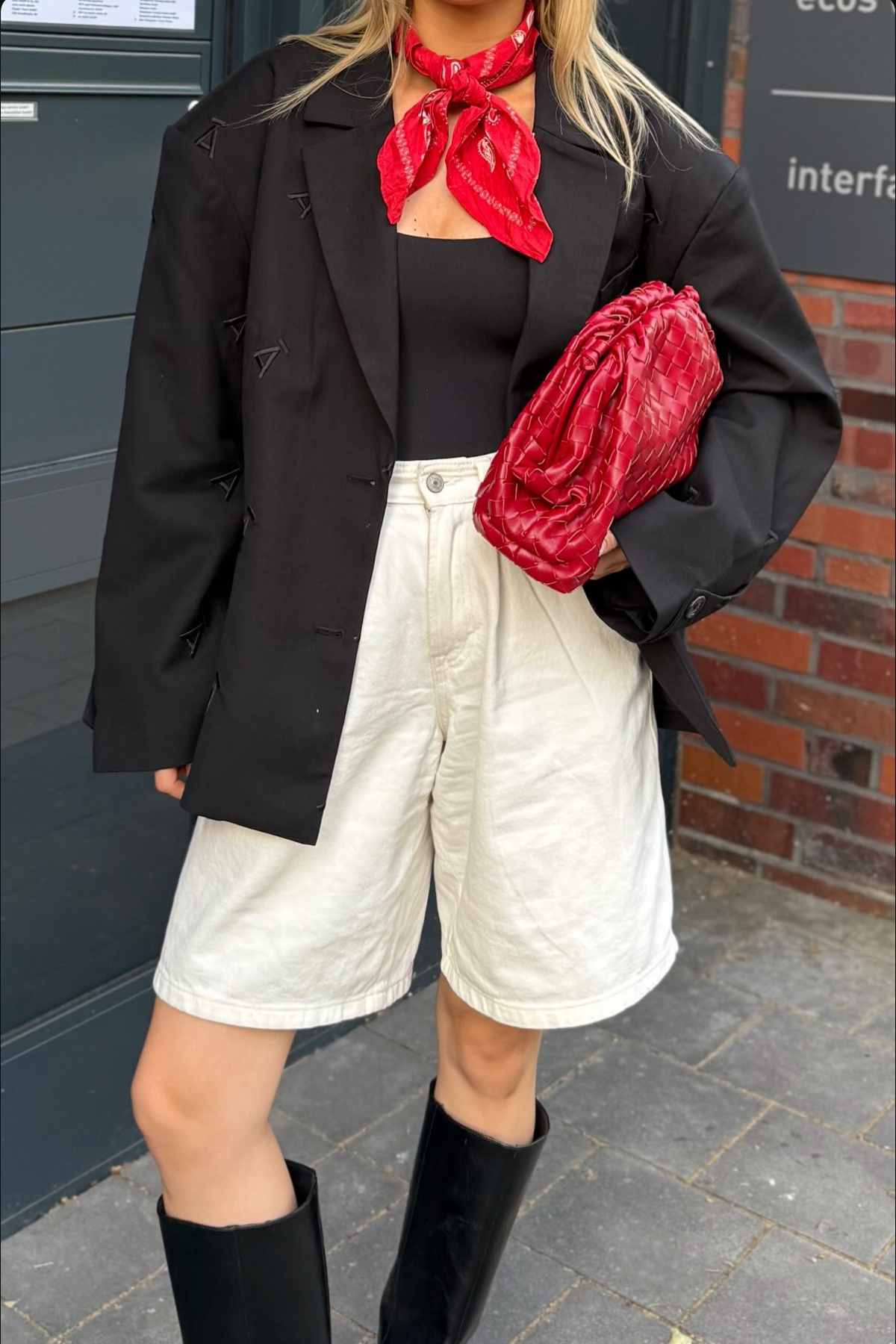 04 / OVERSIZED BLAZER ALL OVER LOGO
