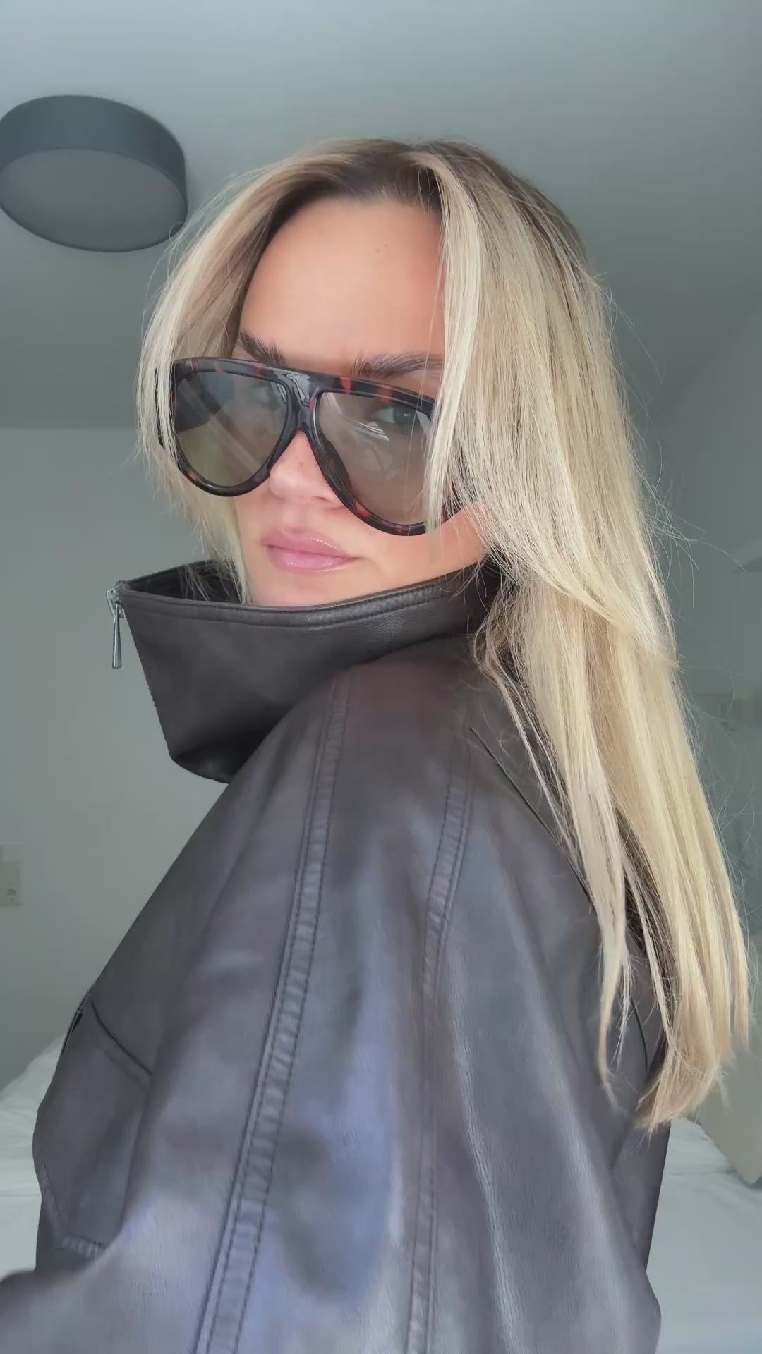 05 / OVERSIZED FAUX LEATHER JACKET – AEMMI